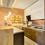 Dr - Loft 3 *